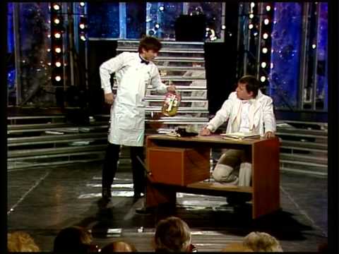 Kaiser & Lábus - Těžký týden referenta Kubrta